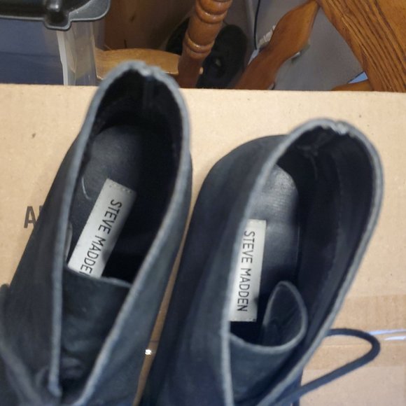 Steve Madden Desmin Suede Desert Like Boots Chukka Booties Shoes 8 - Picture 5 of 15